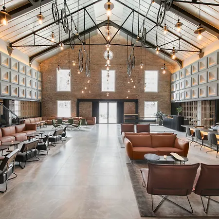 The Warehouse Hotel